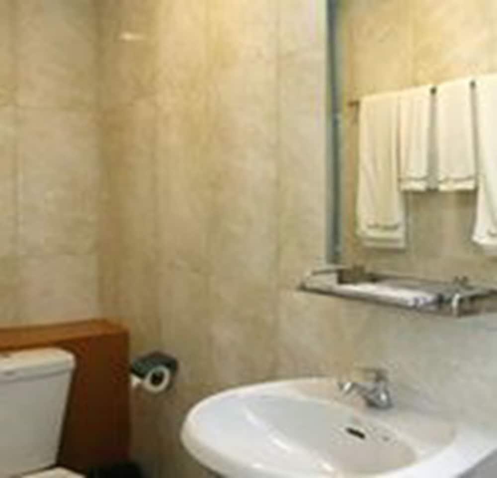 Vacation Hotel 仰光 外观 照片