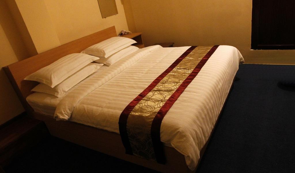 Vacation Hotel 仰光 外观 照片
